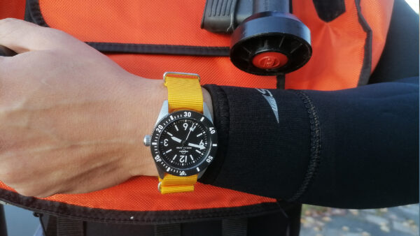 Yellow Strap Nato Nylon - Image 5