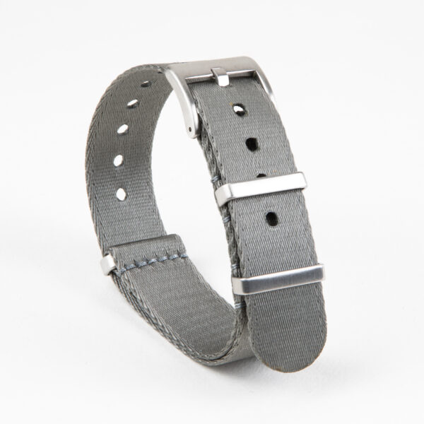 Bracelet NATO Seat Belt Gris – Image 5
